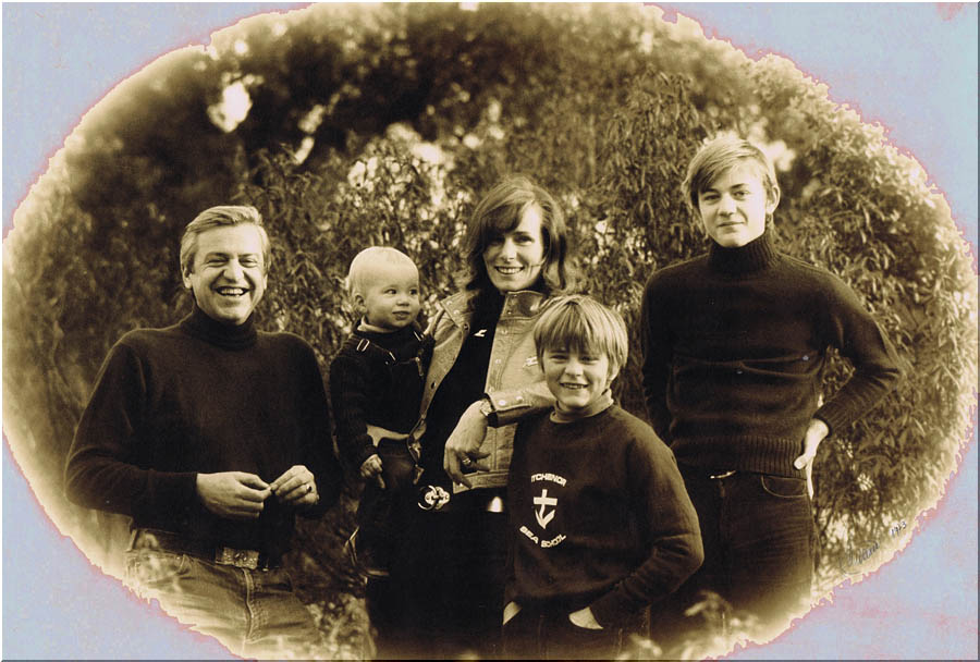  Retrato familiar tomado por M. Reckling en 1973 
